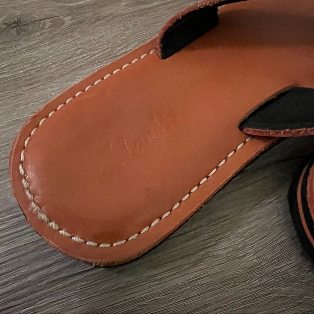 Clarks Sandals - Picture 3 of 4